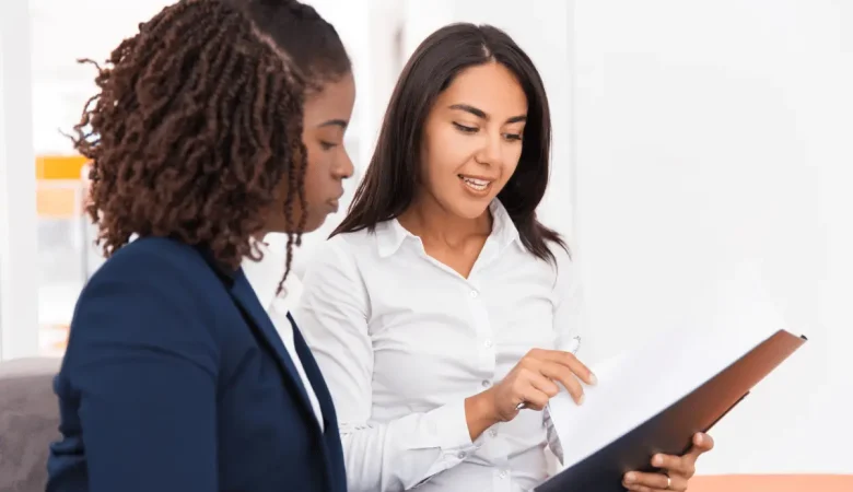 Bridging Legal Knowledge Gaps in Companies